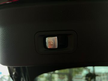 Car image 33