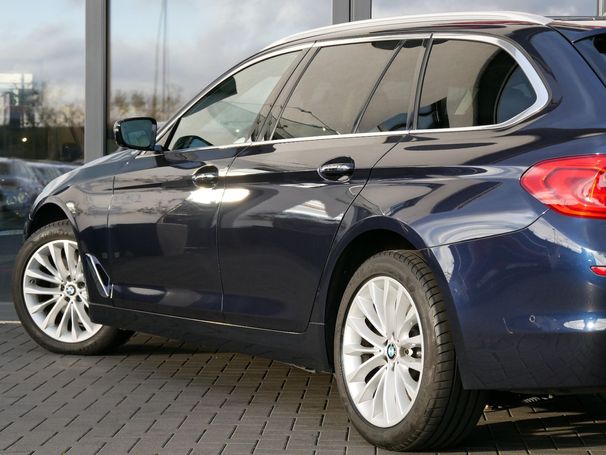 BMW 530d Touring xDrive Luxury Line 195 kW image number 22