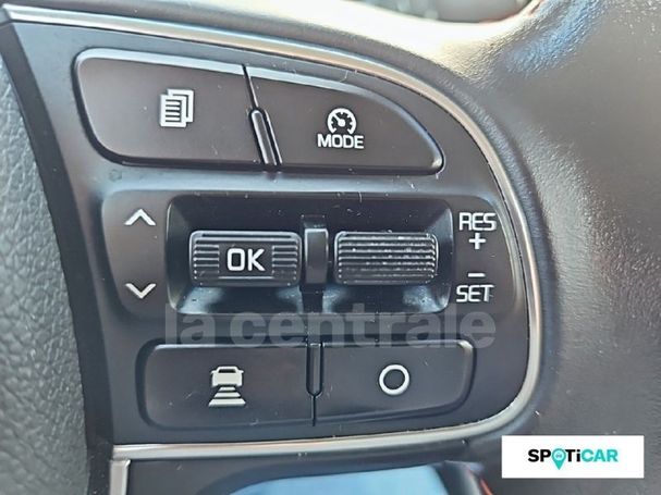 Kia Niro Hybrid 1.6 GDI Premium 104 kW image number 9