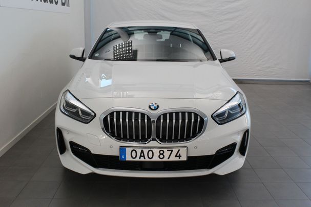 BMW 118i M Sport 100 kW image number 2