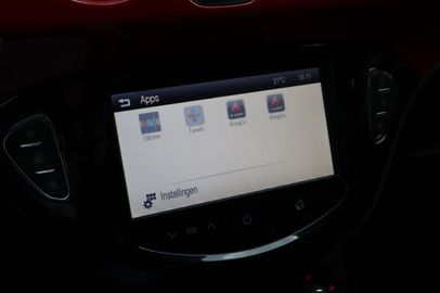 Car image 12