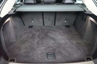 Car image 41