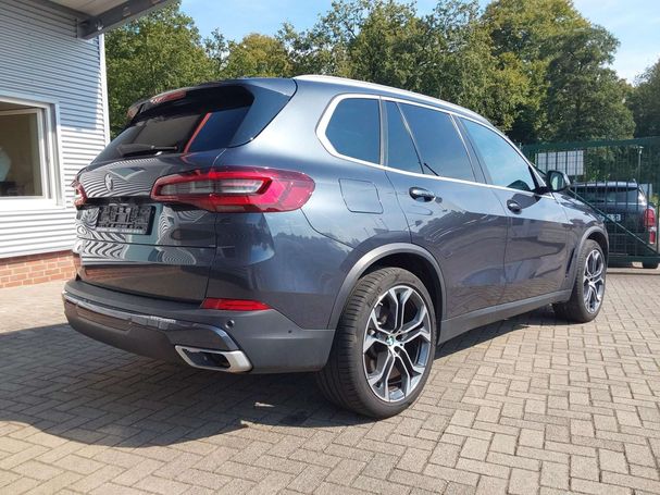 BMW X5 xDrive30d 195 kW image number 4