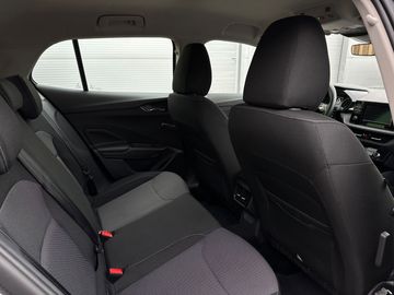 Car image 31