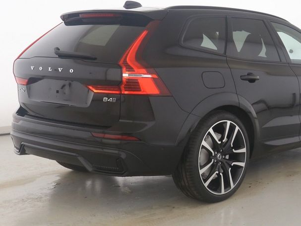 Volvo XC60 AWD Ultimate 145 kW image number 4