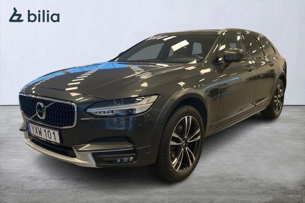 Volvo V90 Cross Country D4 AWD 141 kW image number 1