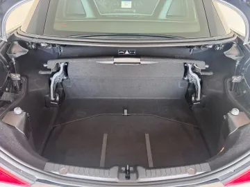 Car image 43