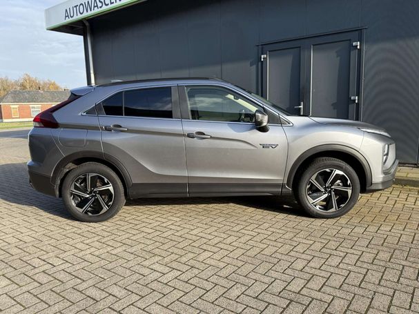 Mitsubishi Eclipse Cross PHEV 138 kW image number 17