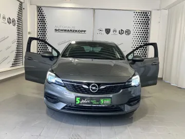 Car image 28