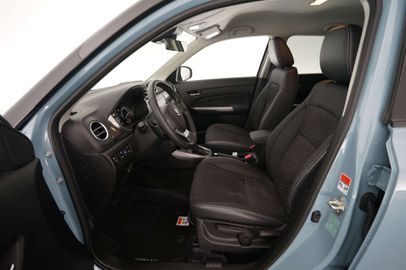 Car image 37