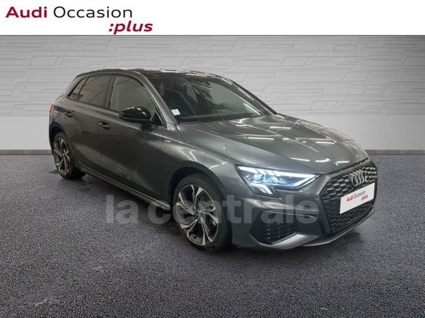 Audi A3 40 TFSIe S tronic S-line Sportback 180 kW image number 2