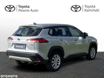Car image 5