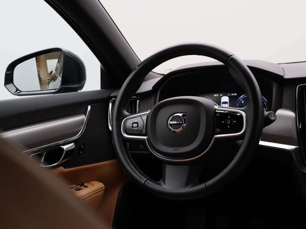 Volvo V90 D3 Momentum 110 kW image number 12