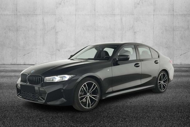 BMW 318i M Sport 115 kW image number 1