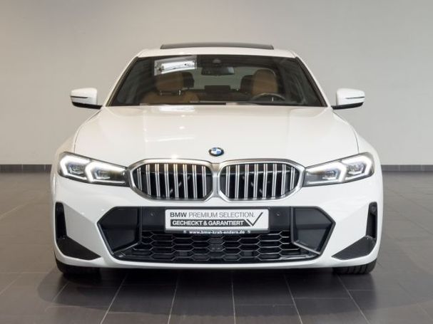 BMW 330i 180 kW image number 2