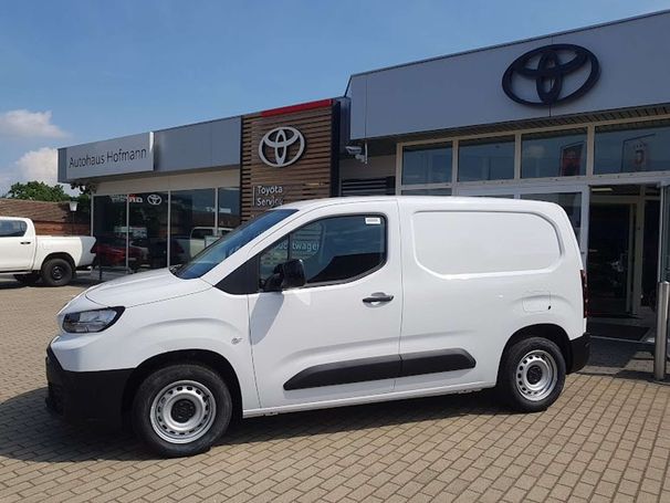 Toyota Proace City 1.5 75 kW image number 3