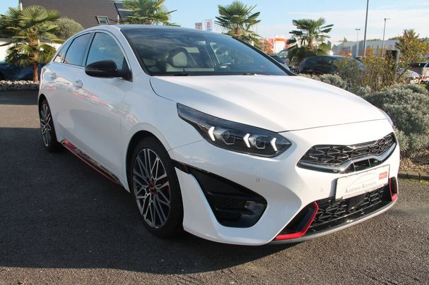 Kia ProCeed GT 150 kW image number 2