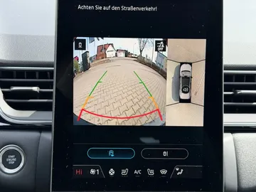 Car image 32