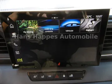 Car image 21