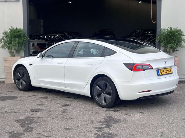 Tesla Model 3 60 Plus 175 kW image number 4