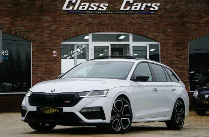 Car image 30