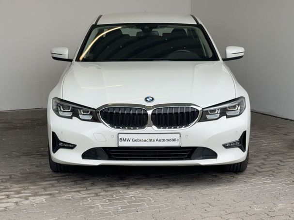 BMW 320 e Advantage 150 kW image number 3