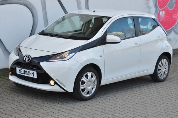 Toyota Aygo 51 kW image number 4