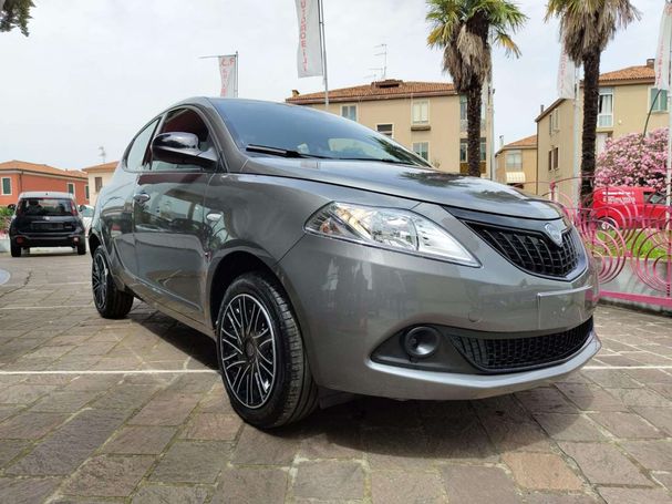 Lancia Ypsilon 51 kW image number 2