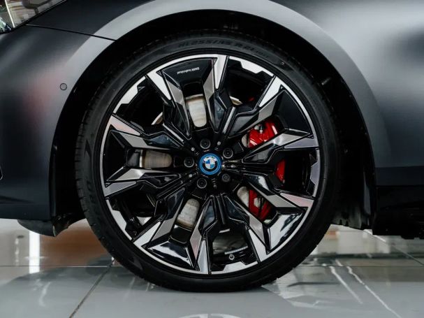 BMW i5 M60 xDrive 440 kW image number 7