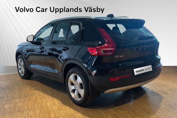 Volvo XC40 Momentum 111 kW image number 3