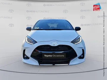 Car image 3