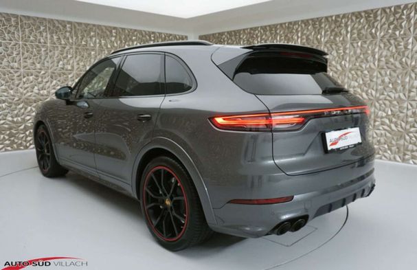 Porsche Cayenne Turbo 404 kW image number 5