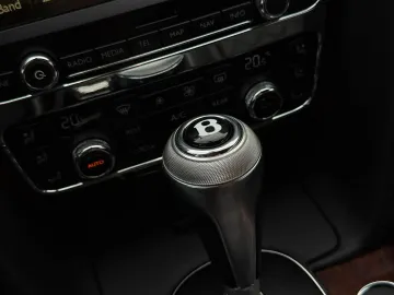Car image 50