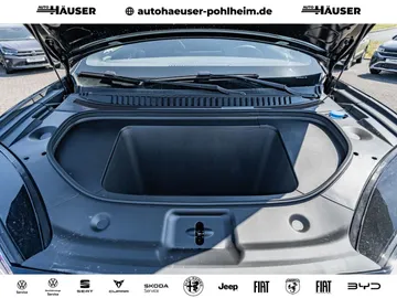 Car image 38