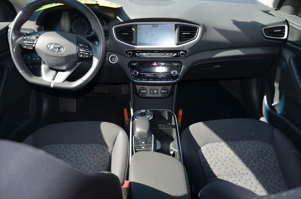 Hyundai Ioniq Elektro 88 kW image number 42