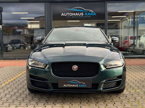 Jaguar XE AWD Prestige 132 kW image number 3