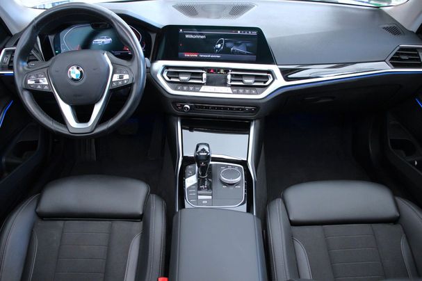 BMW 330d Sport Line 195 kW image number 15