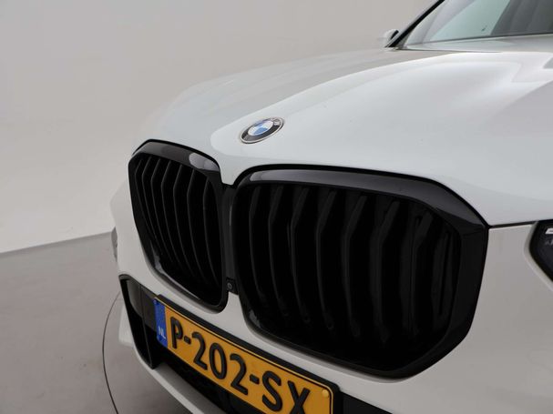 BMW X5 45e xDrive 290 kW image number 33