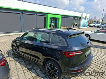 Car image 25