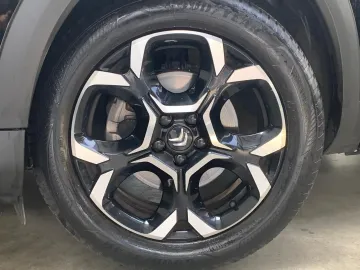 Car image 31
