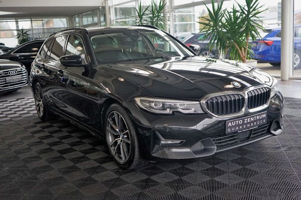 BMW 320d Touring xDrive 140 kW image number 8