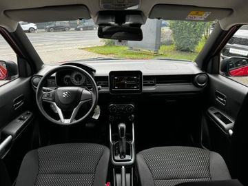 Car image 10