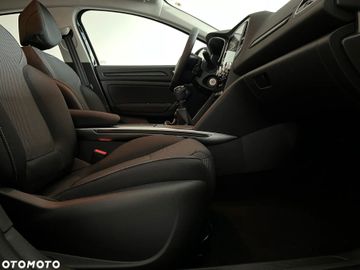 Car image 36