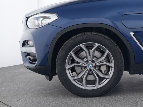 BMW X3 xLine xDrive 215 kW image number 11