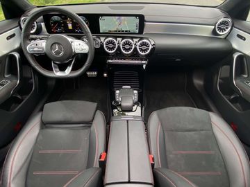 Car image 37