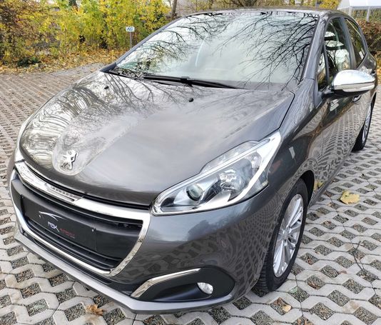 Peugeot 208 PureTech 60 kW image number 1