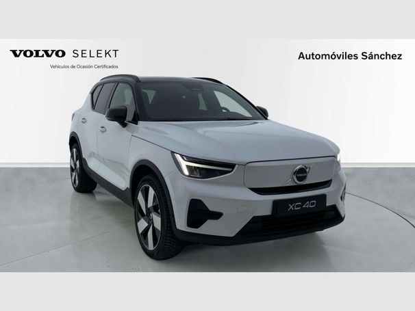 Volvo XC40 Plus 175 kW image number 6