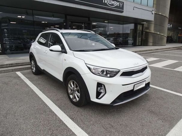 Kia Stonic 1.2 62 kW image number 2