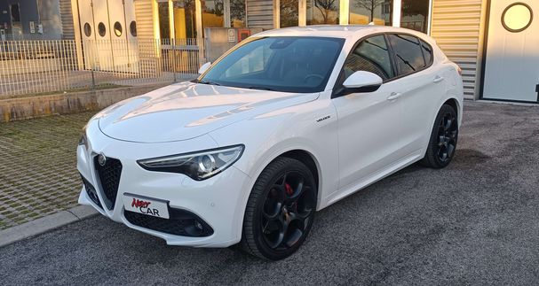 Alfa Romeo Stelvio 2.2 Q4 154 kW image number 1