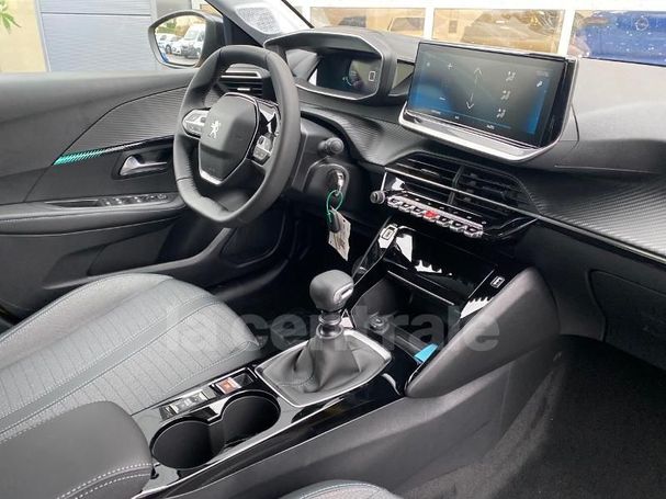 Peugeot 208 PureTech 100 Allure 74 kW image number 31